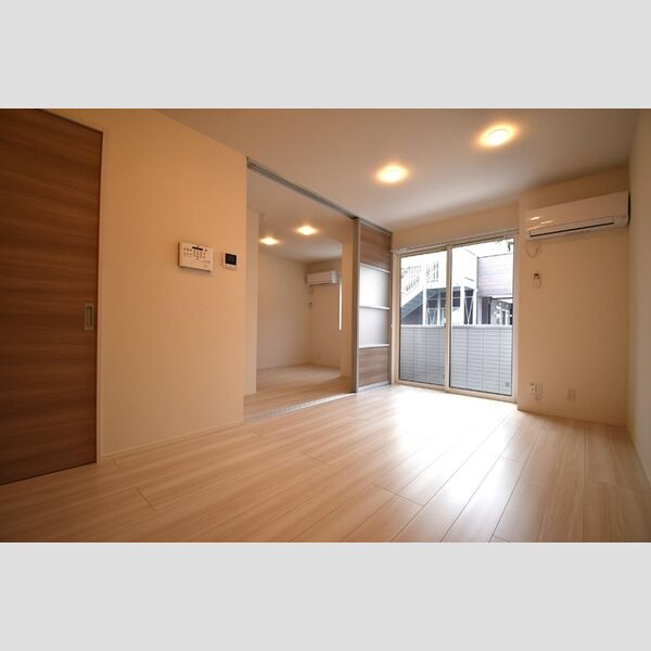 居室・リビング (LDK+洋室)