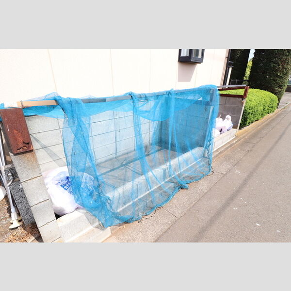 現地周辺 (ゴミ捨て場)