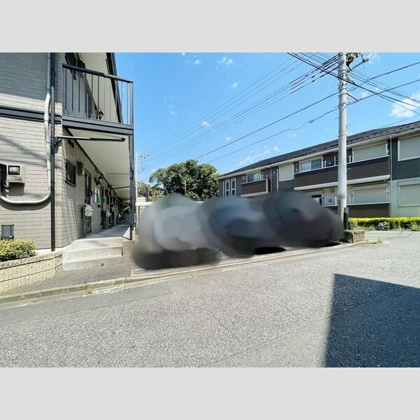 駐車場 (駐車場)