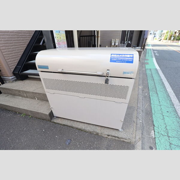現地周辺 (ゴミ捨て場)