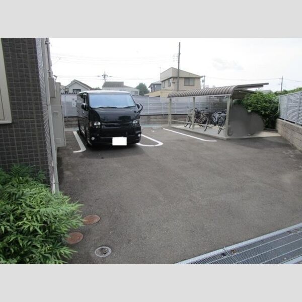 駐車場 (駐車場)