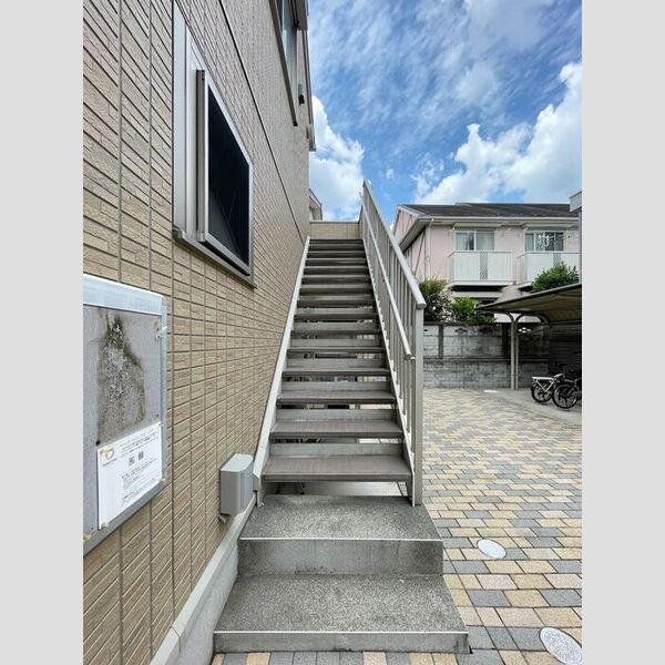 現地周辺 (階段)