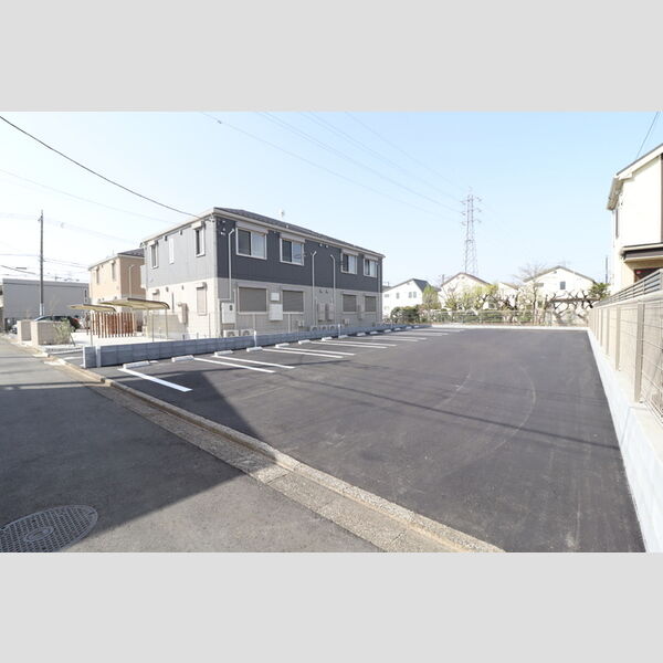 駐車場 (駐車場)