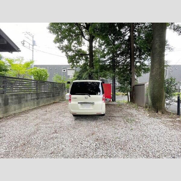 駐車場 (駐車場5)