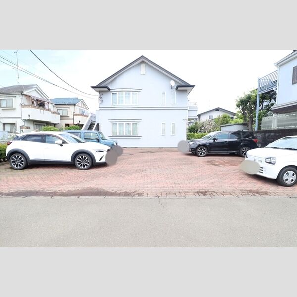駐車場 (駐車場)