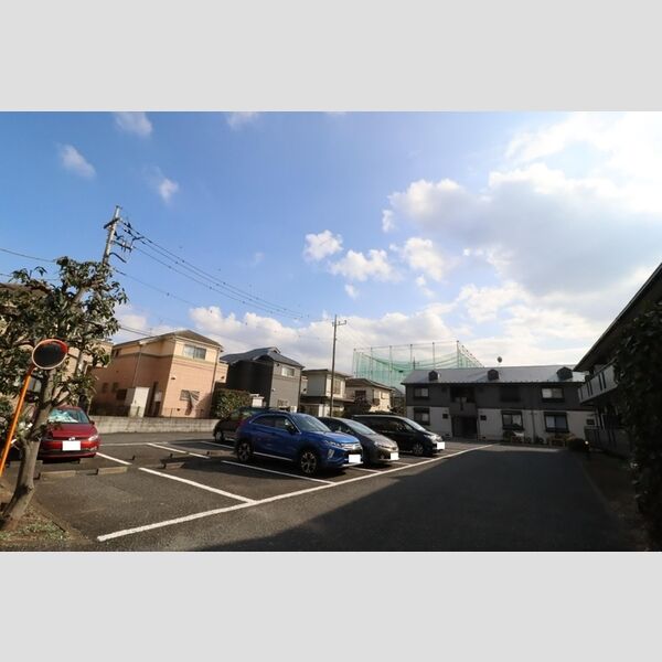 駐車場 (駐車場)