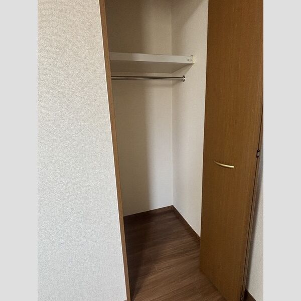 収納 (クローゼット)