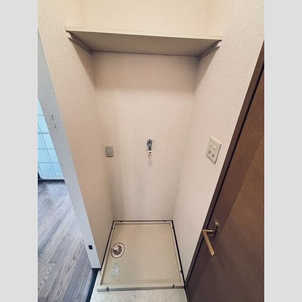 その他 (洗濯機置き場)
