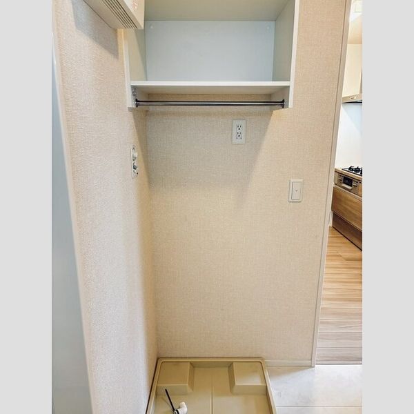 その他 (洗濯機置き場)