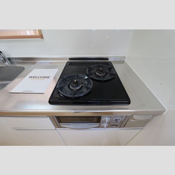 キッチン (グリル付き2口コンロ)