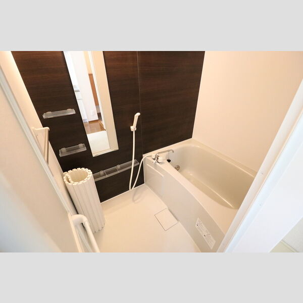 バス (浴室)