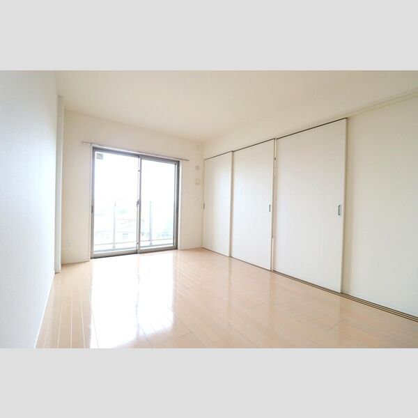 その他 (洋室(ベランダ側))