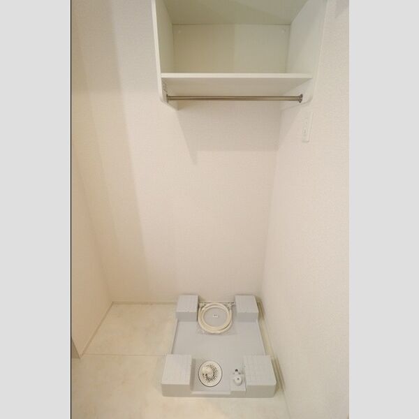 その他 (室内洗濯機置場)