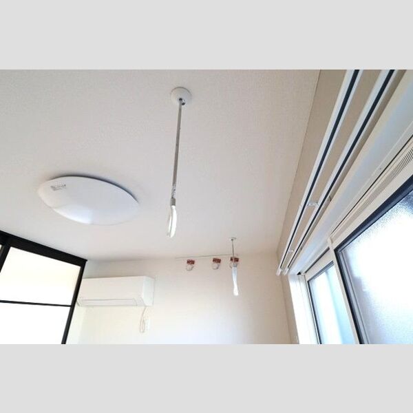 その他 (室内物干し)