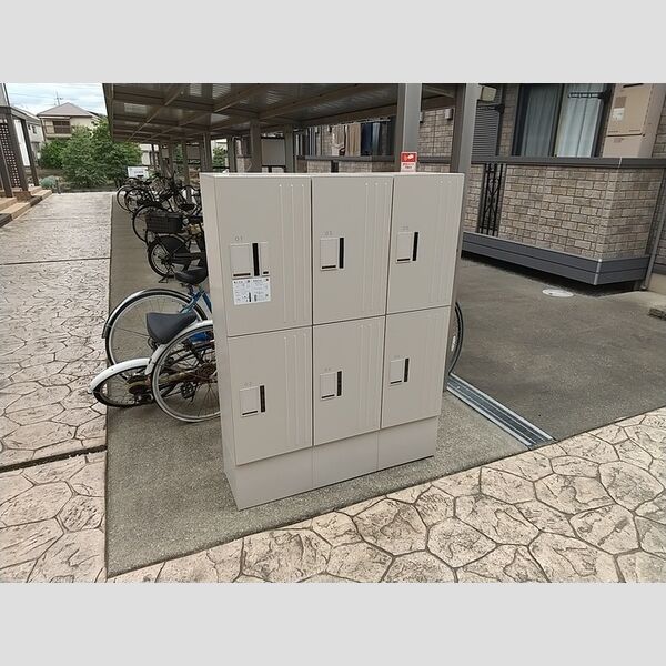 現地周辺 (宅配BOX)