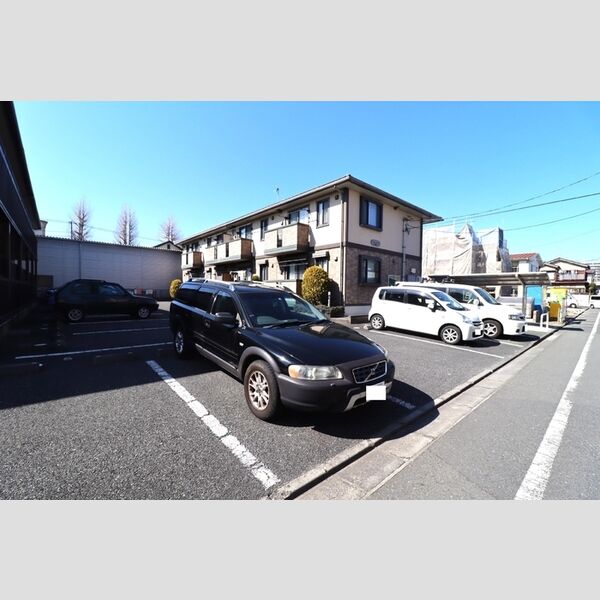 駐車場 (駐車場)