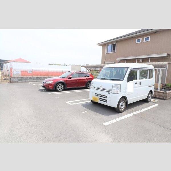 駐車場 (駐車場)