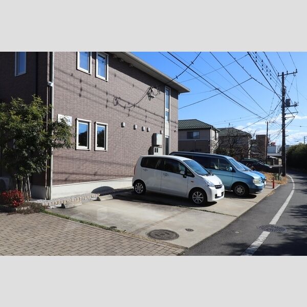 駐車場 (駐車場)