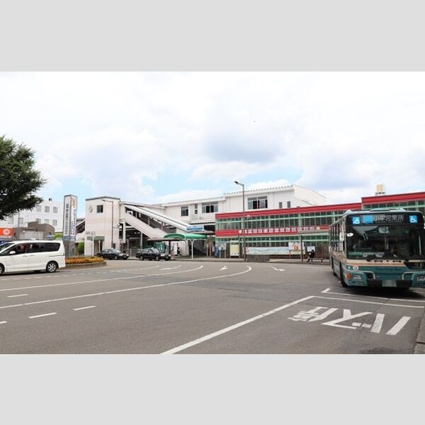 現地周辺 (小平駅)