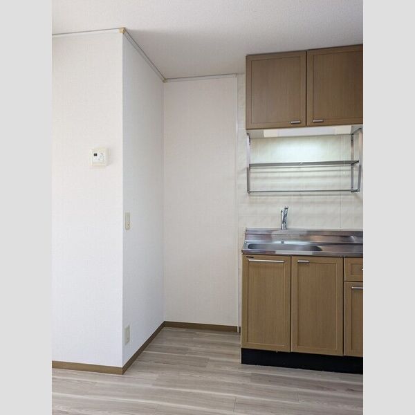 その他 (冷蔵庫置き場)