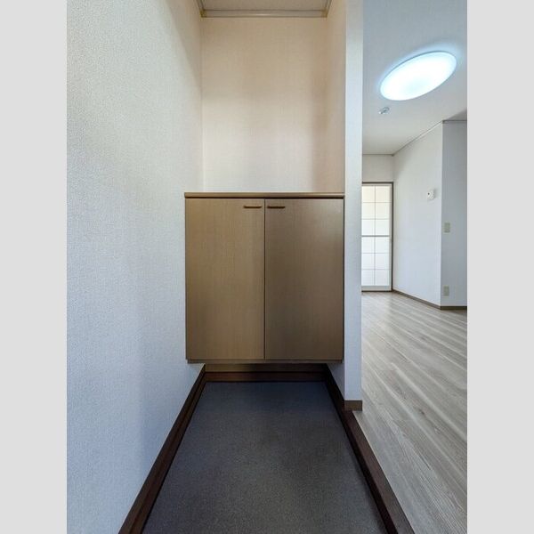 玄関 (玄関)