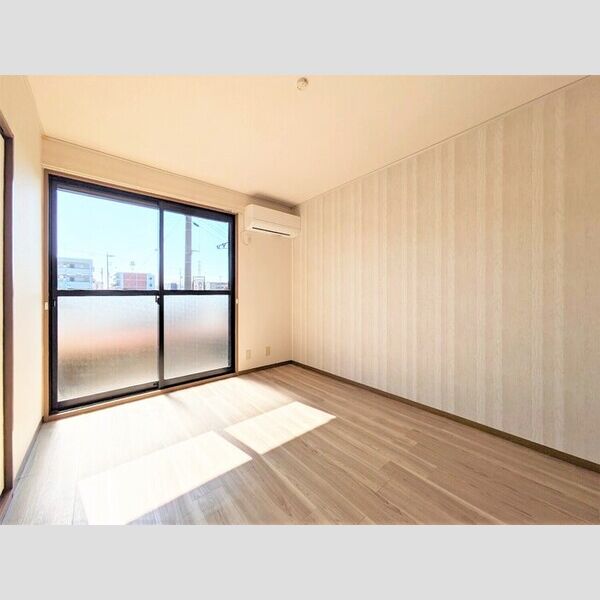 居室・リビング (洋室6帖)