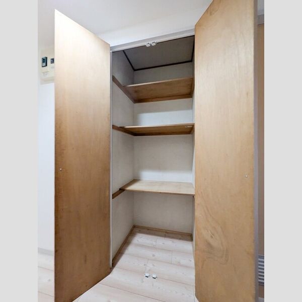 その他 (物入れ)