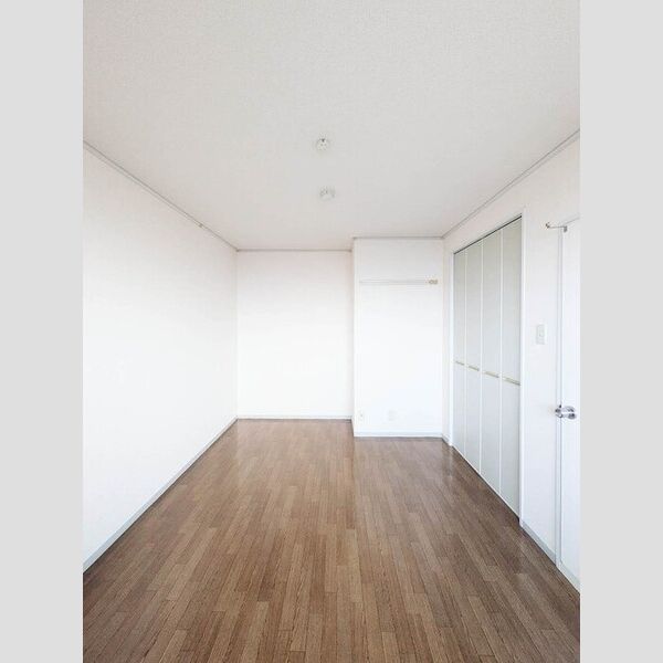 その他 (洋室7帖)