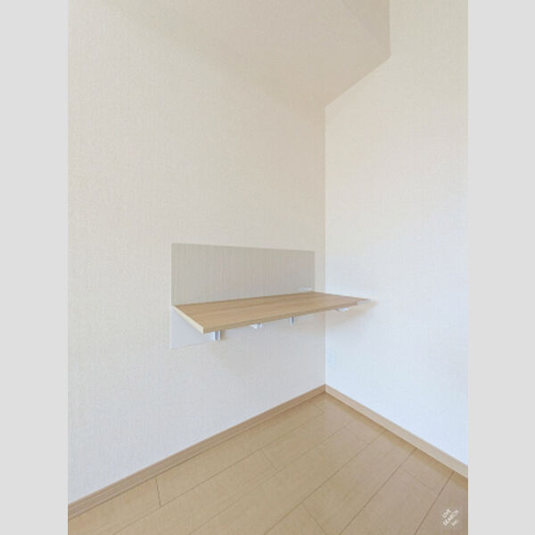 その他 (折り畳み式ワークデスク)