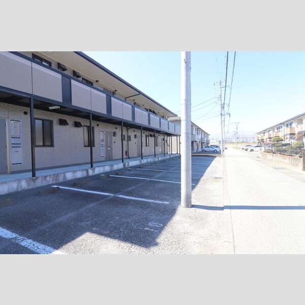 駐車場 (駐車場)