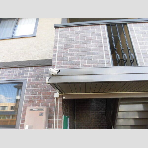 現地周辺 (敷地内　防犯カメラ設置)