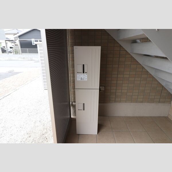 現地周辺 (宅配ボックス)