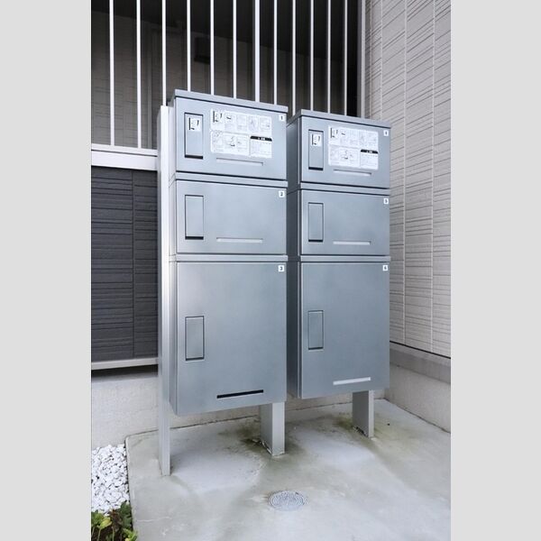 現地周辺 (宅配ボックス)