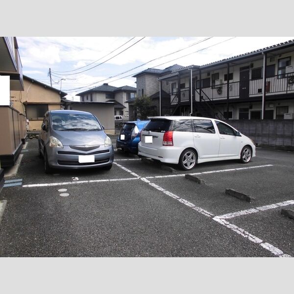駐車場 (駐車場)