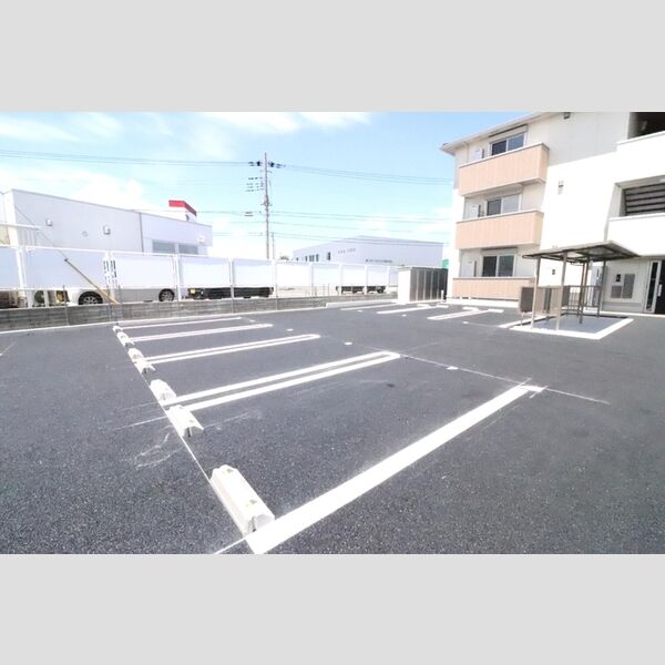 駐車場 (駐車場)
