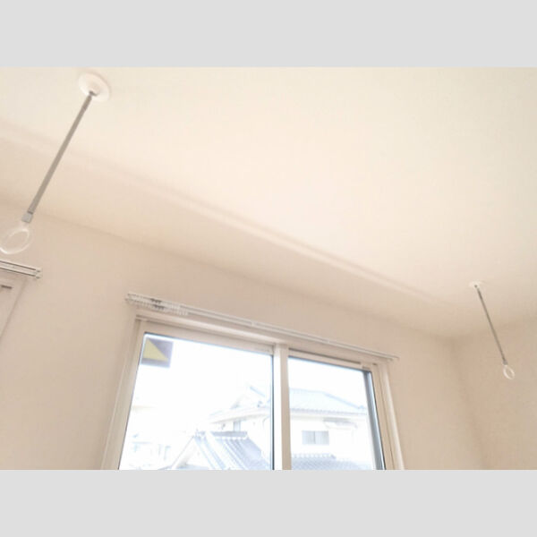 その他 (室内物干し)