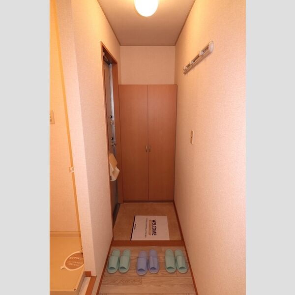 玄関 (玄関)