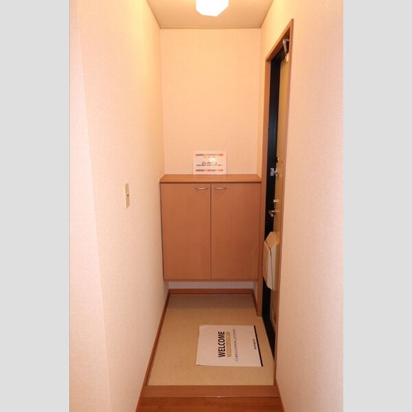 玄関 (玄関)