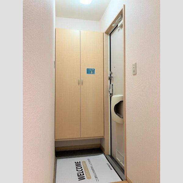 玄関 (玄関)