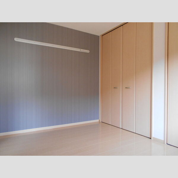 その他 (北側洋室)