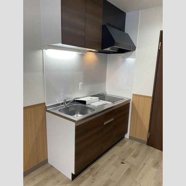 キッチン (2口IHコンロ)