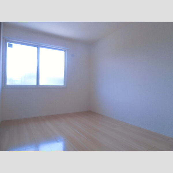 その他 (北側洋室)