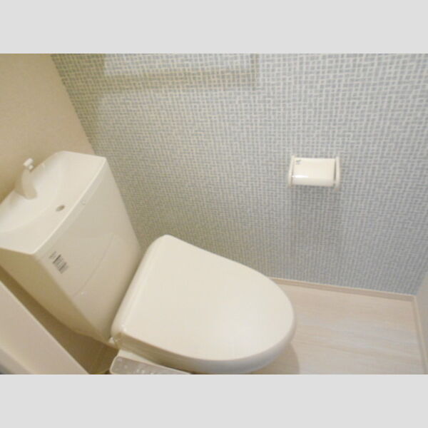 トイレ (温水洗浄便座)