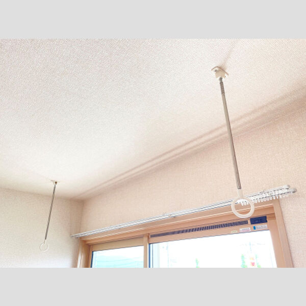 その他 (室内物干し)