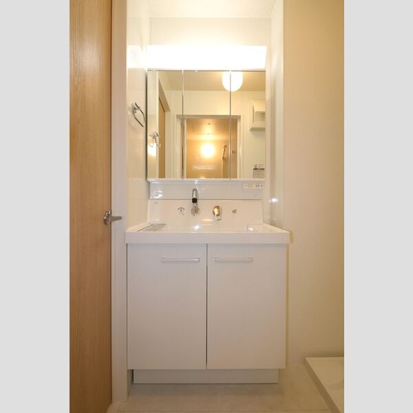 洗面所 (洗面台)