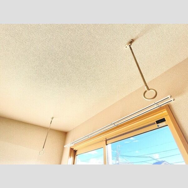 その他 (室内物干し)