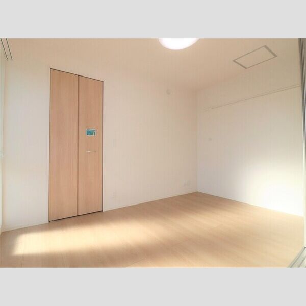 その他 (洋室)