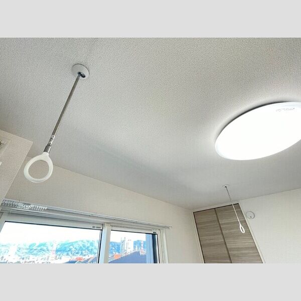 その他 (室内物干し)