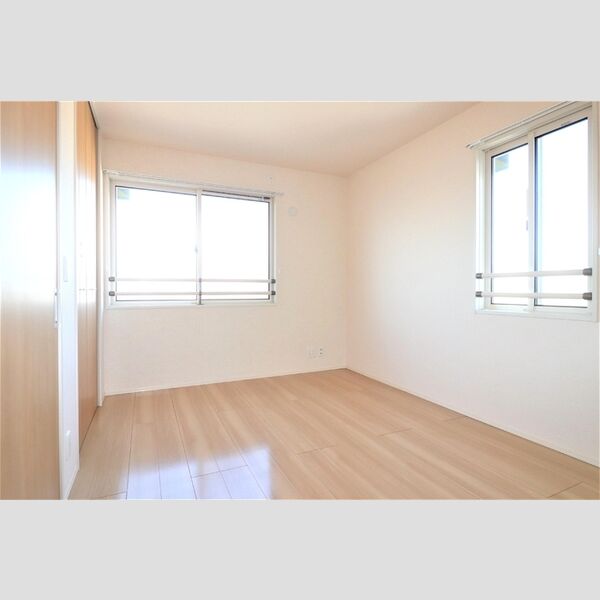 その他 (洋室　北側)