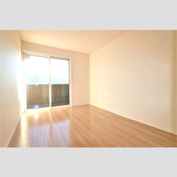 その他 (洋室　南西側)